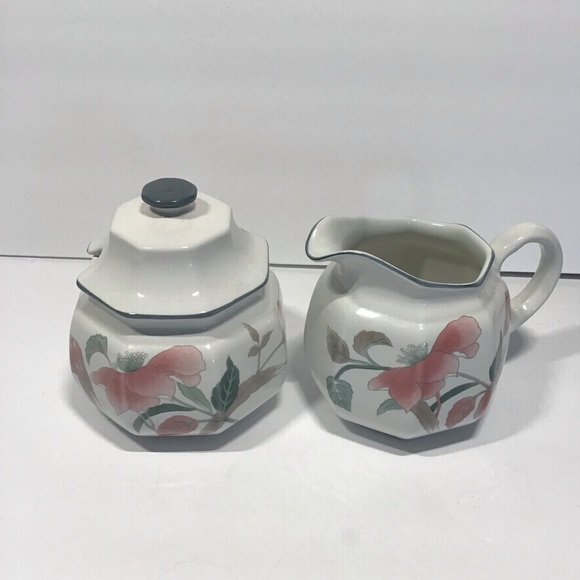 Vintage Mikasa Continental Silk Flowers Cream and Sugar Set Excellent condition - Picture 1 of 9